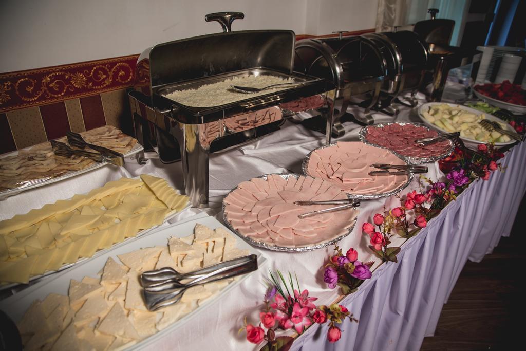 Baku Inn Hotel Bagian luar foto