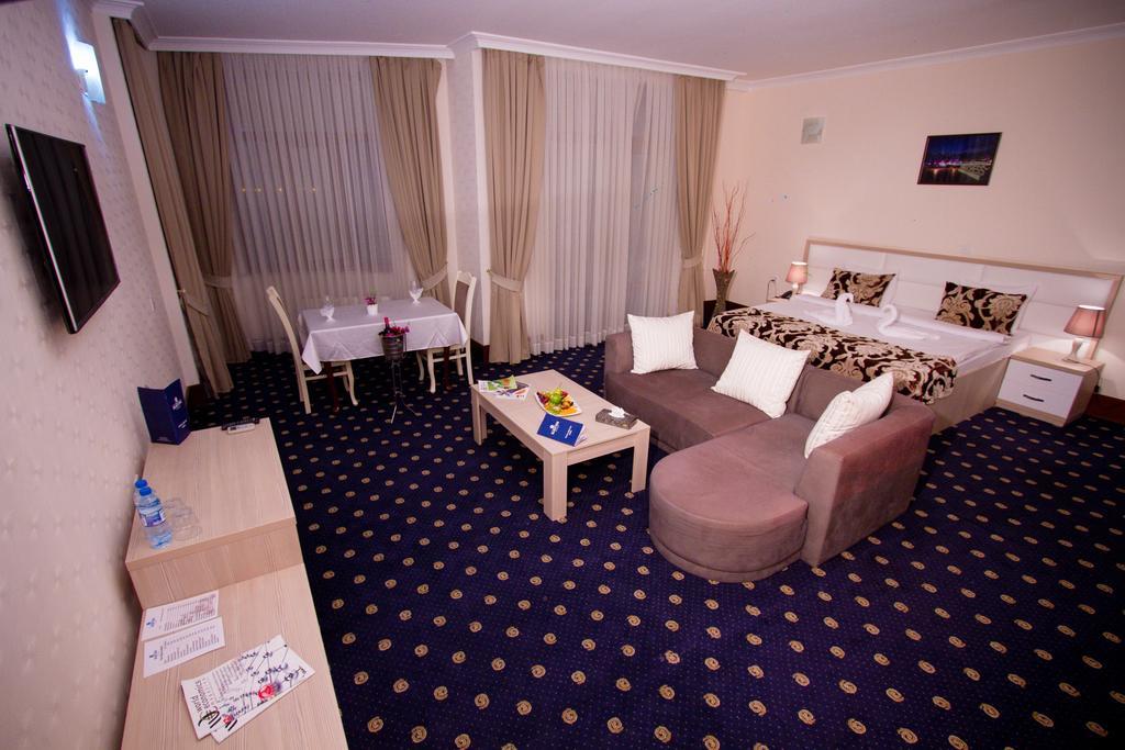 Baku Inn Hotel Bagian luar foto