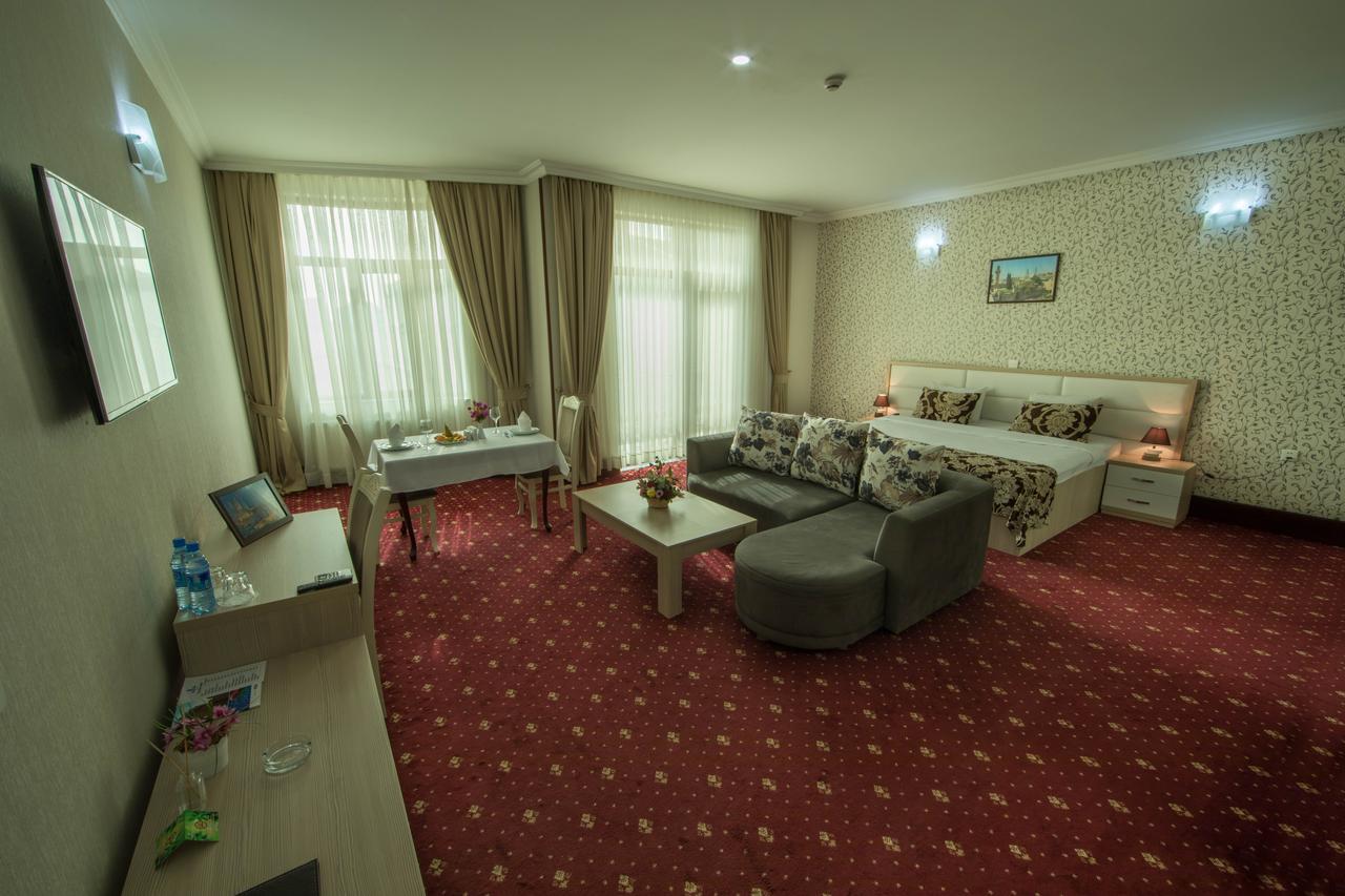 Baku Inn Hotel Bagian luar foto