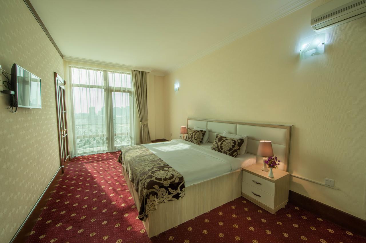 Baku Inn Hotel Bagian luar foto